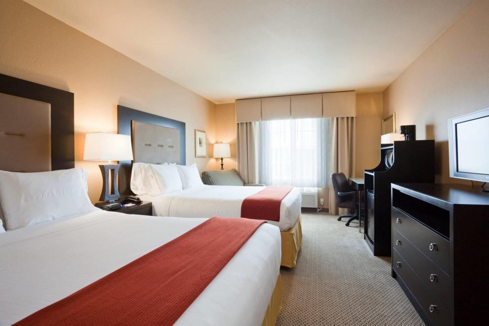 Holiday Inn Express Rochester - University Area By Ihg Exterior foto